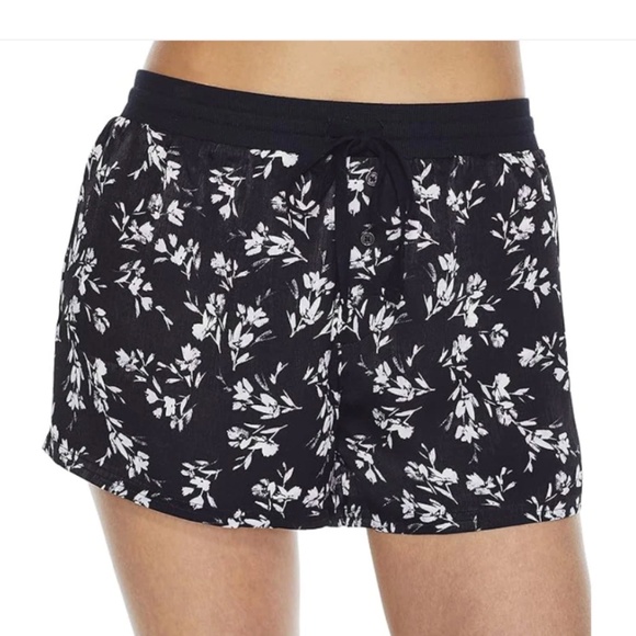 Bundle - Bare Necessities Satin Sleep Short M - Picture 7 of 9